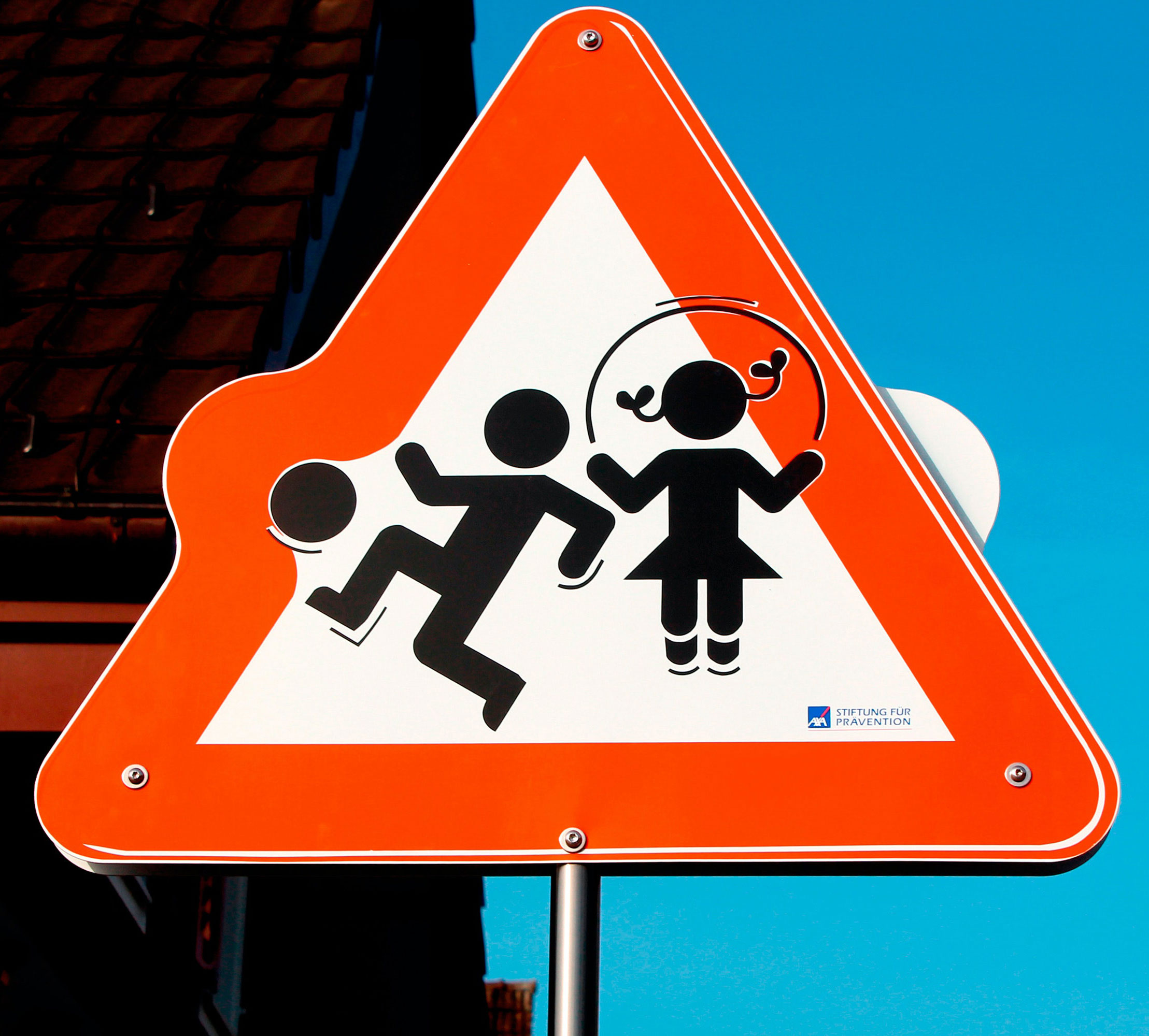 VSL Safety Sign Children Playing Featured Image